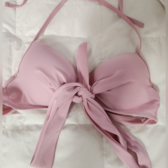 Pink ribbon and flower Bikini - Picture 4 of 4